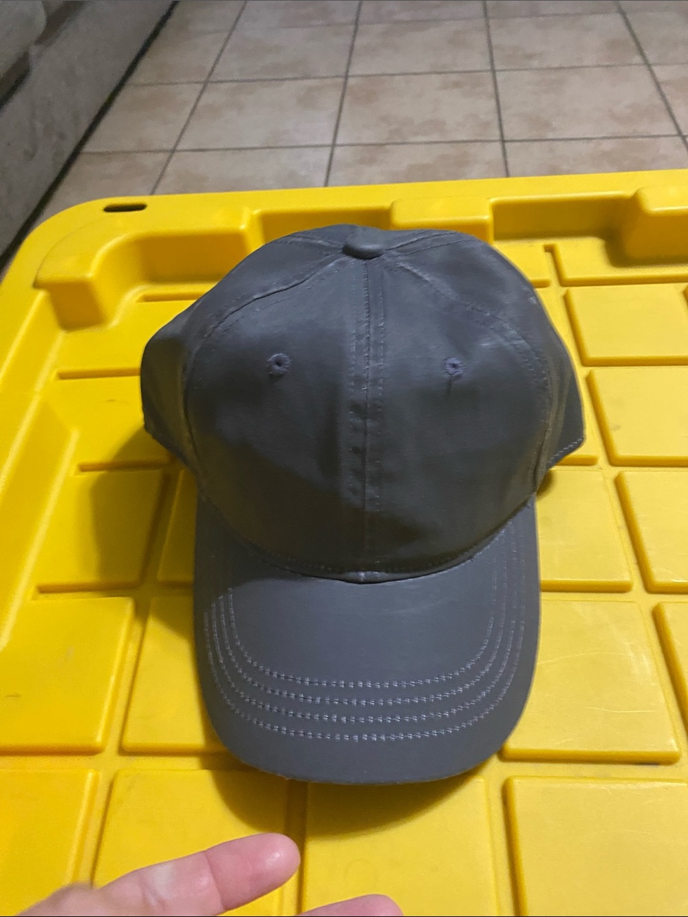 Men's Gray Baseball Cap - Minimalist Everyday Hat